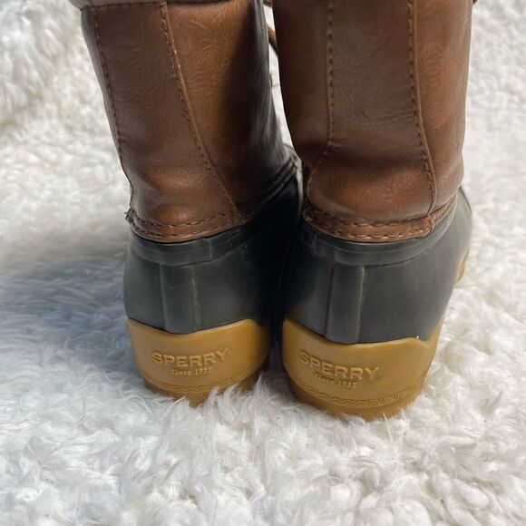 Kids Sperry two tone Duck lace up boots Brown faux leather and black rubber SZ2M - Picture 3 of 9